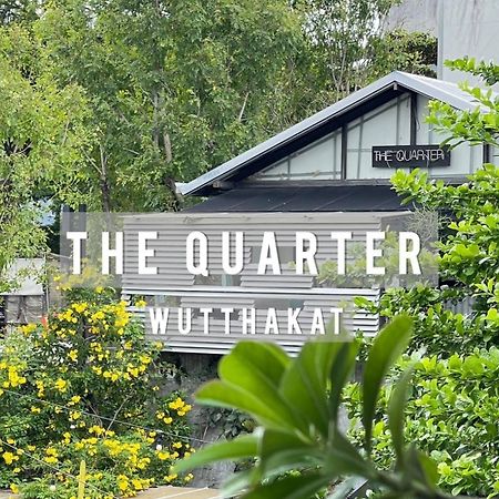 Apartamento The Quarter Wutthakat Bangkok Exterior foto
